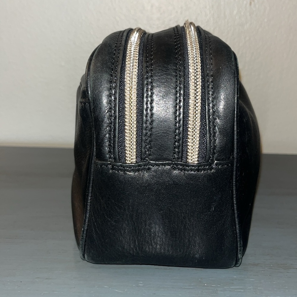 Balenciaga Black Leather Second Toiletry Bag Luxury Balenciaga EUC - Picture 7 of 17